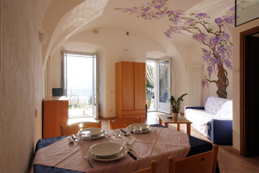 Glicine — Residence Celeste, Lago di Como — foto 2