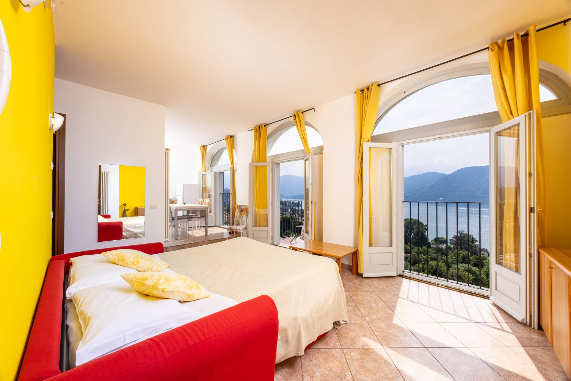Girasole, Residence Celeste, Lago di Como, foto 2